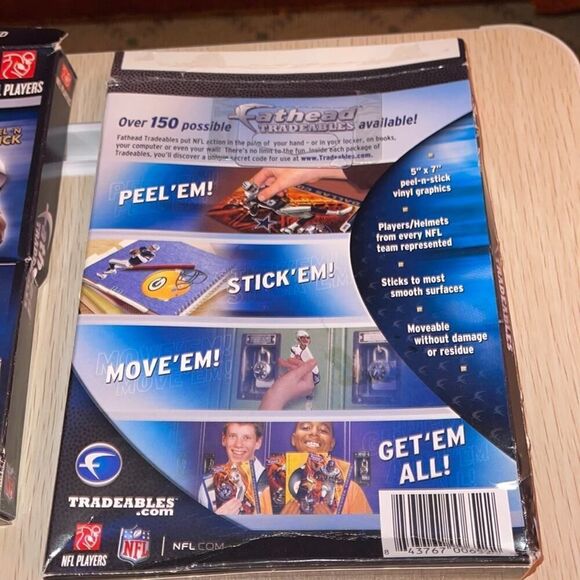 NFL Fathead cards 2008 inaugural edition - Picture 10 of 10